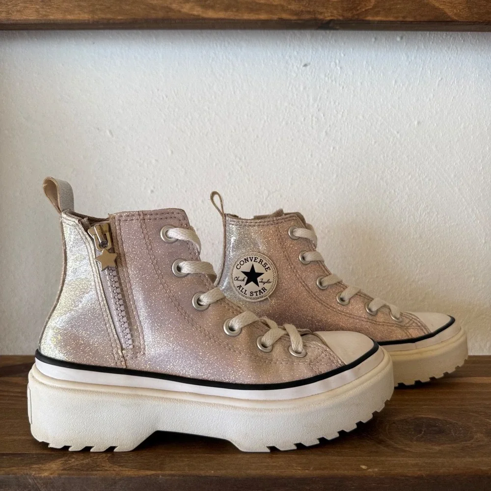 Converse Chuck Taylor All Star Lugged 2.0 Hi Top Glitter Youth US 1 Pink A03816C
